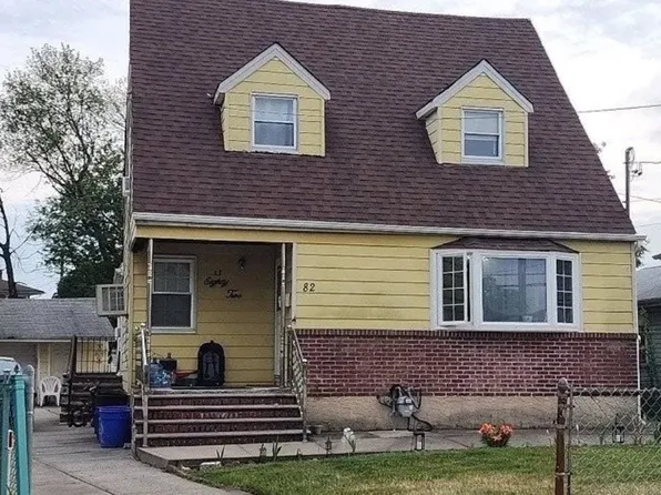 82 Ethel St, Valley Stream, NY 11580