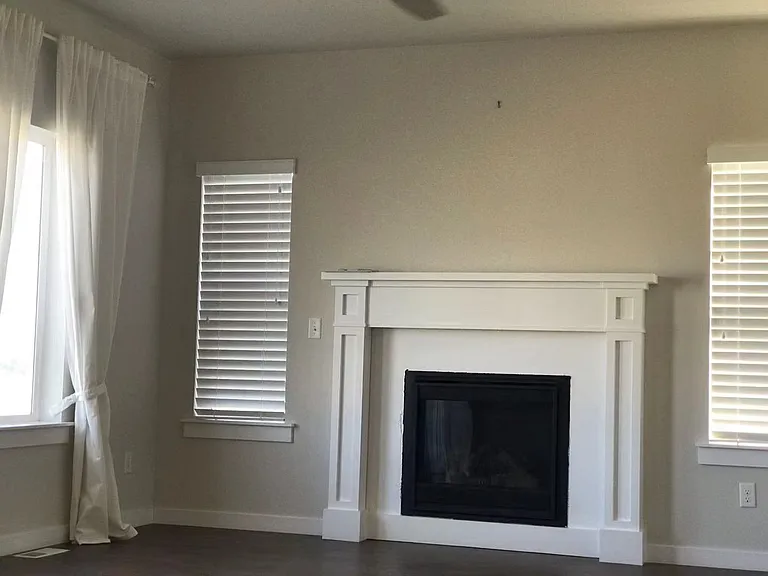 7834 N Red River Dr — Photo 3