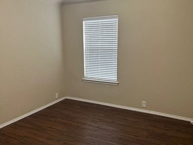 2013 Trinity Ln — Photo 16
