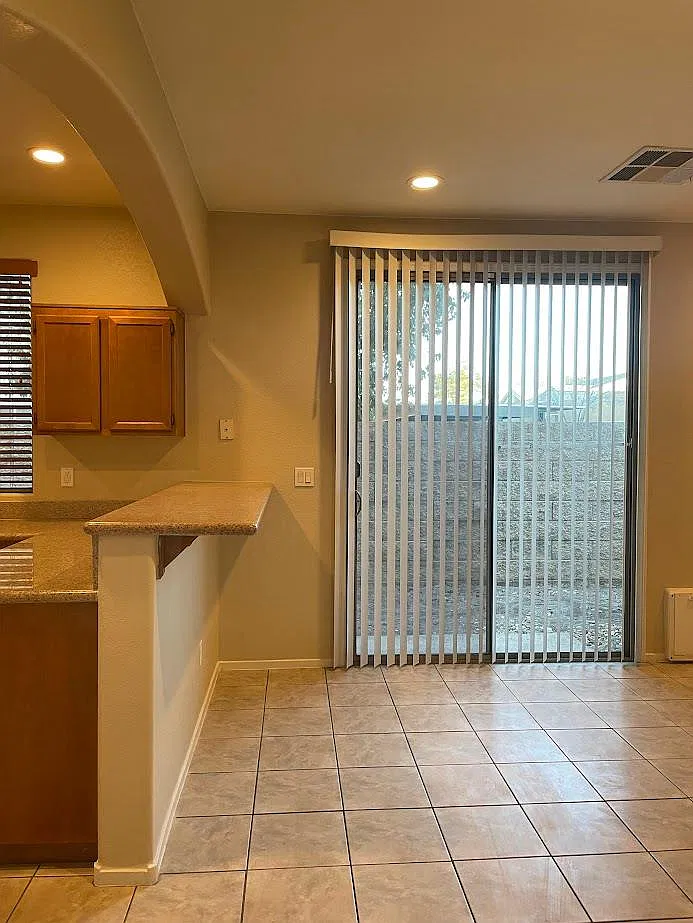 3 bed, 1531 sqft, $1,700 — Photo 3