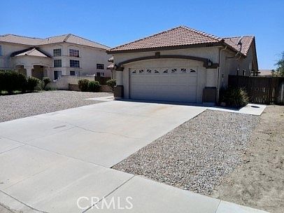 2nd image of 1050 Falcon Ct