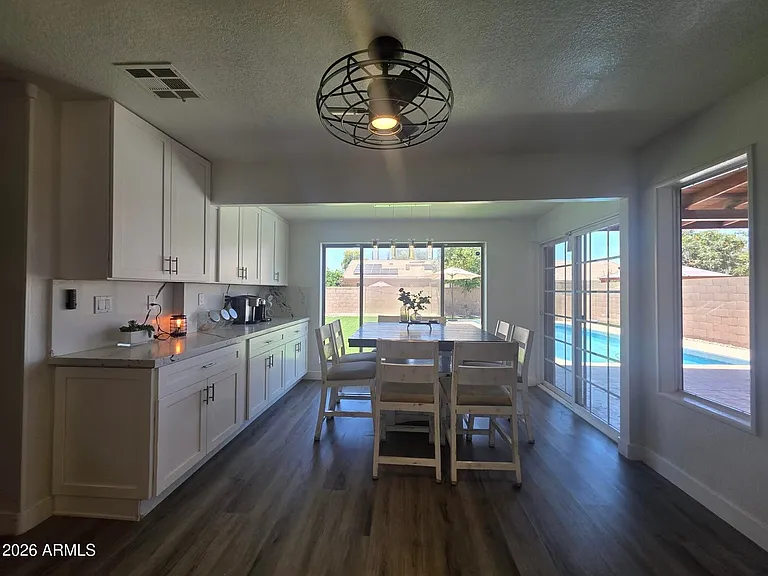 5010 W Monte Cristo Ave — Photo 17