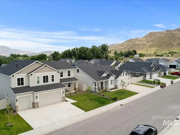 2670 Laidlaw St, Emmett, ID 83617