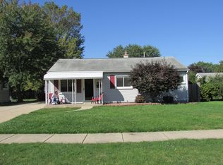 1629 Gilman St, Garden City, MI 48135