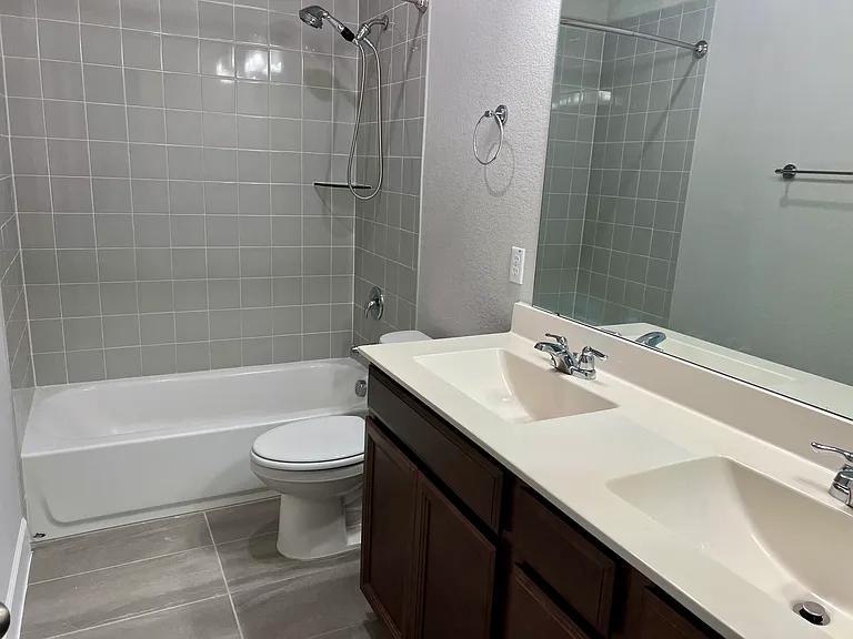449 Crimson Sky Ct — Photo 16