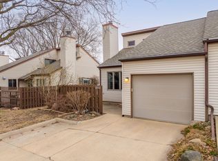 128 Balboa Ave, Cedar Falls, IA 50613