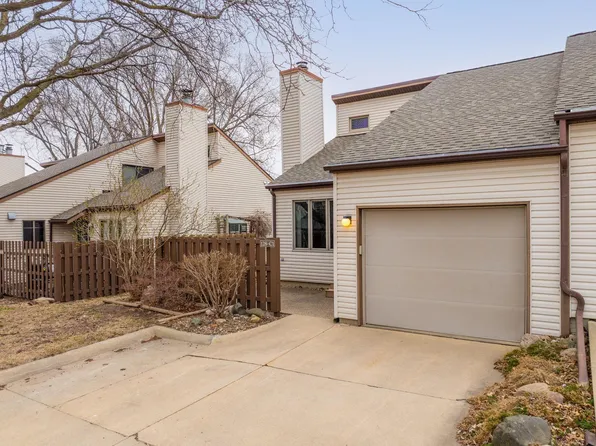 128 Balboa Ave, Cedar Falls, IA 50613