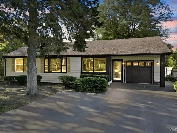 4870 Clark St, Hamburg, NY 14075