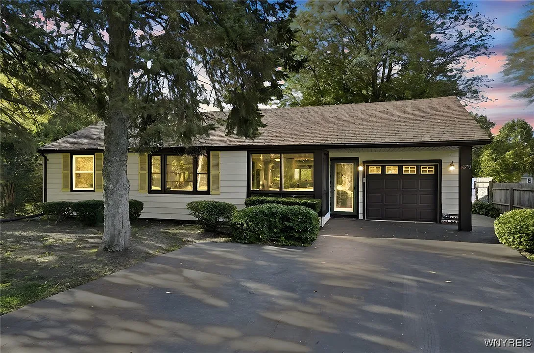 4870 Clark St photo 1