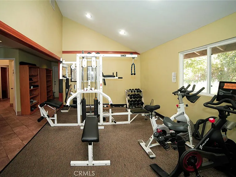 7101 Farralone Ave #147 — Photo 30