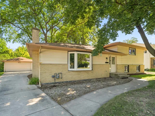155 Woodward St, Fond Du Lac, WI 54935