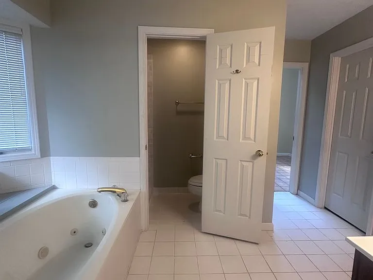 1002 Juniper Springs Dr — Photo 29