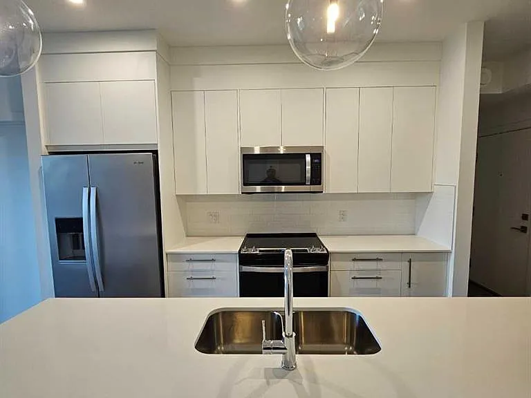 265 Wolf Willow Blvd SE — Photo 7