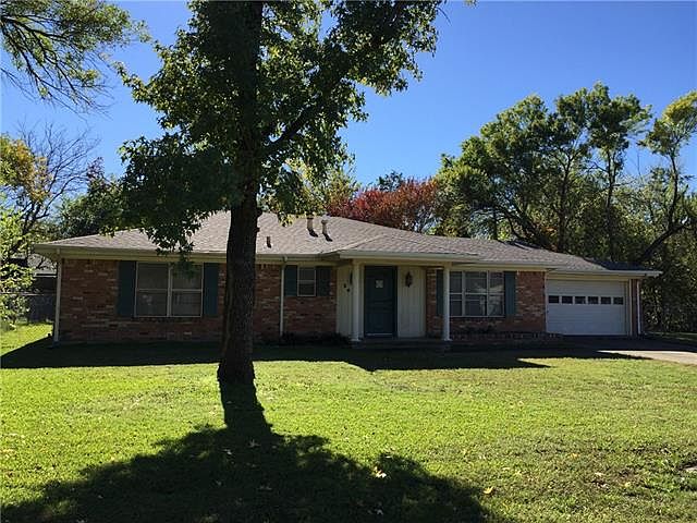 1st image of 2407 Beverly Dr