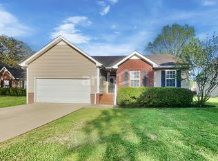 3178 Holsted Dr, Murfreesboro, TN 37128