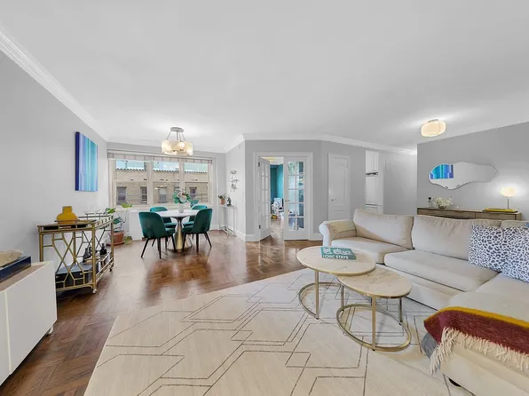 205 E 63rd St APT 7D, New York, NY 10065