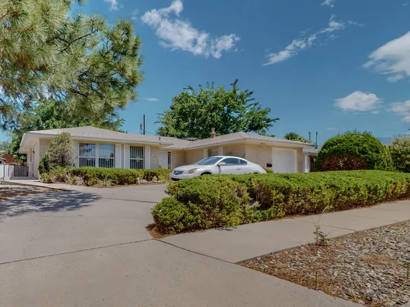 7301 Carriveau Ave NE, Albuquerque, NM 87110