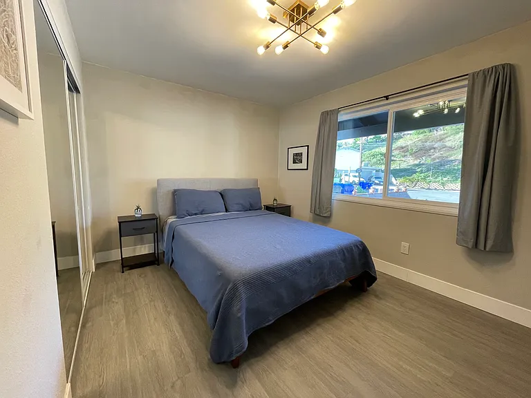 4731 Lithrop Pl — Photo 4