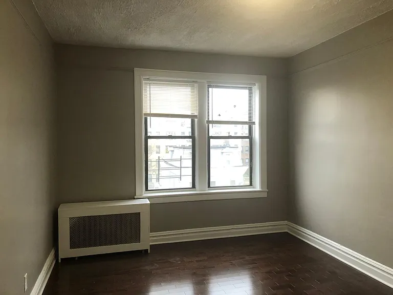 5 Van Houten Ave #2 — Photo 4