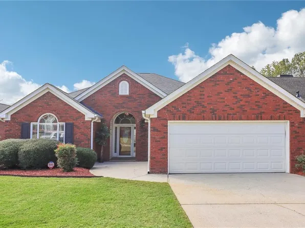 305 Hayden Ct, Stockbridge, GA 30281