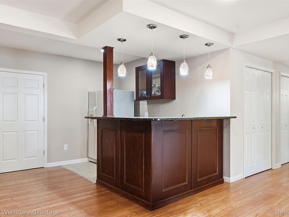 17012 Algonquin Dr, photo 28