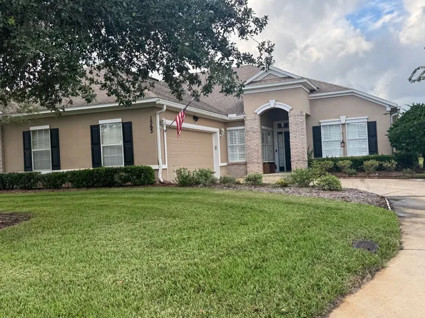 1563 Calming Water Dr, Fleming Island, FL 32003