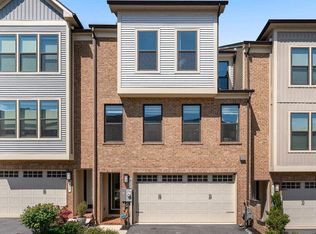 232 Hickory Hollow Ct, Cockeysville, MD 21030