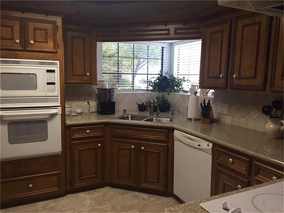 5th image of 5211 Sycamore Creek Dr