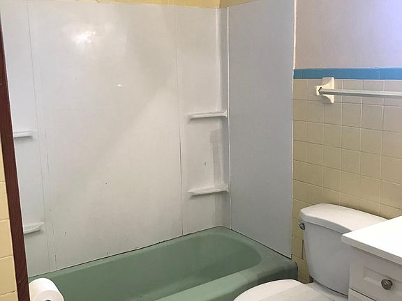 2nd image of 27603 Imperial Shores Blvd APT B