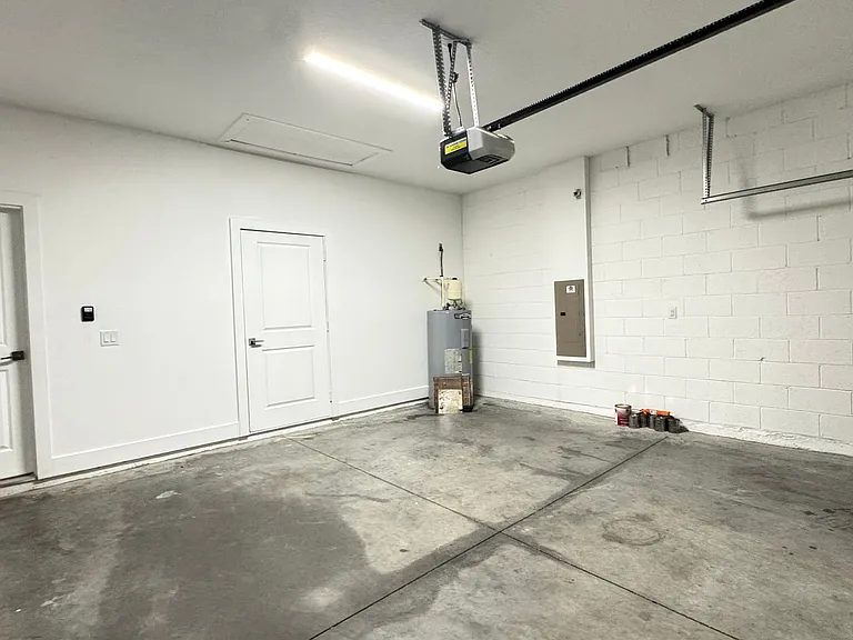 118 Lily Ln — Photo 31