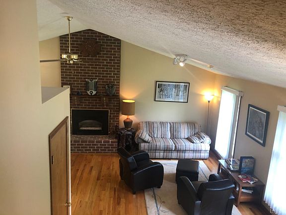5th image of 105 Cambridge Dr Lot 8