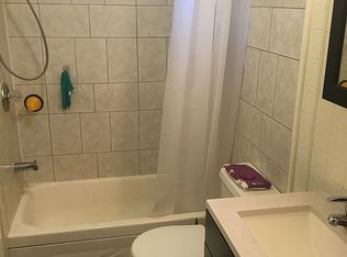 6 Tuyahov Blvd, Toms River, NJ 08755