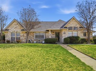 253 NE Brushy Mound Rd, Burleson, TX 76028