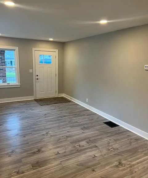 302 Inverness Ave — Photo 37