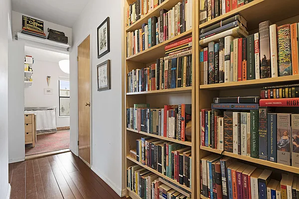 Rented by Compass | media 14