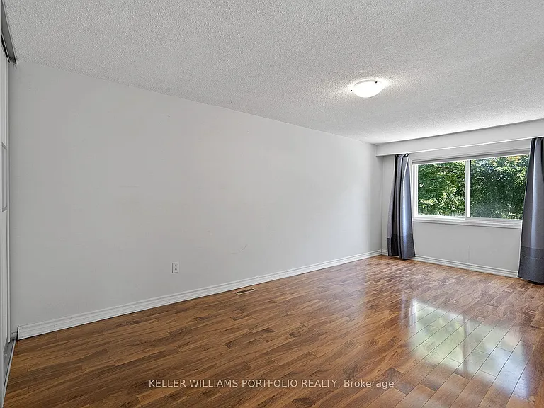 24 Ulysses Pl — Photo 22