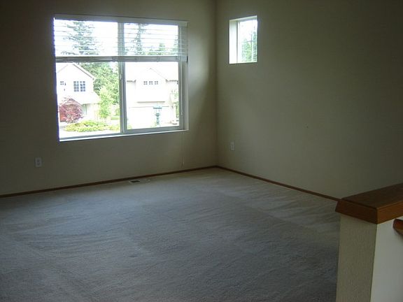 5th image of 34314 SE Carmichael St