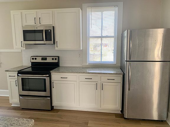 5th image of 1556 Dancy St