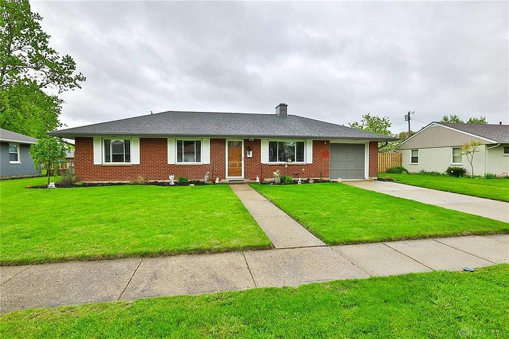 638 Greenhurst Dr, Vandalia, OH 45377 Zillow