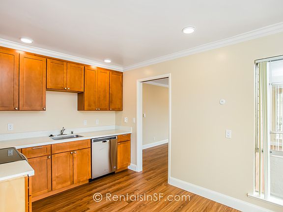 3rd image of 299 Arguello Blvd APT 203