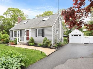 28 Longfellow Rd, Natick, MA 01760