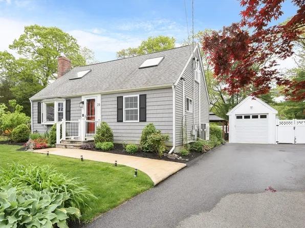 28 Longfellow Rd, Natick, MA 01760