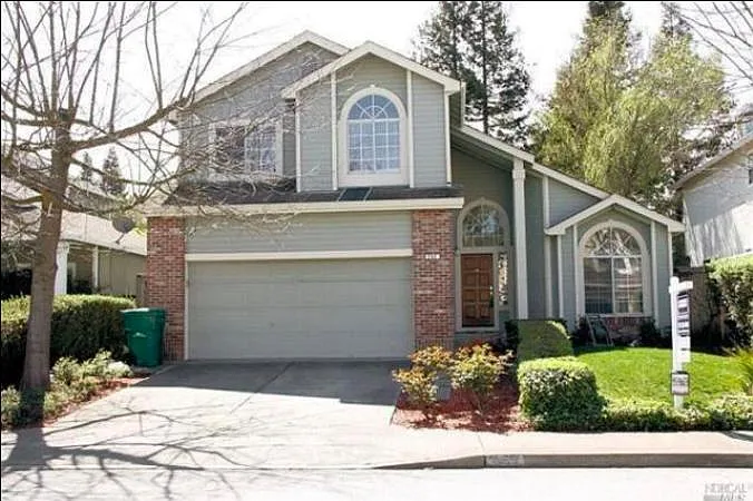 252 Wikiup Meadows Dr — Photo 1