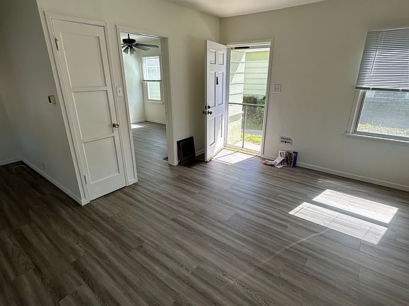 3rd image of 334 Sonora Ave #1