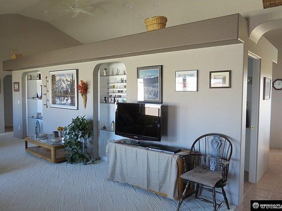 2nd image of 125 Windsong Dr