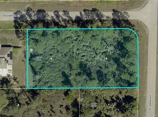 914 Moonbeam St, Lehigh Acres, FL 33974