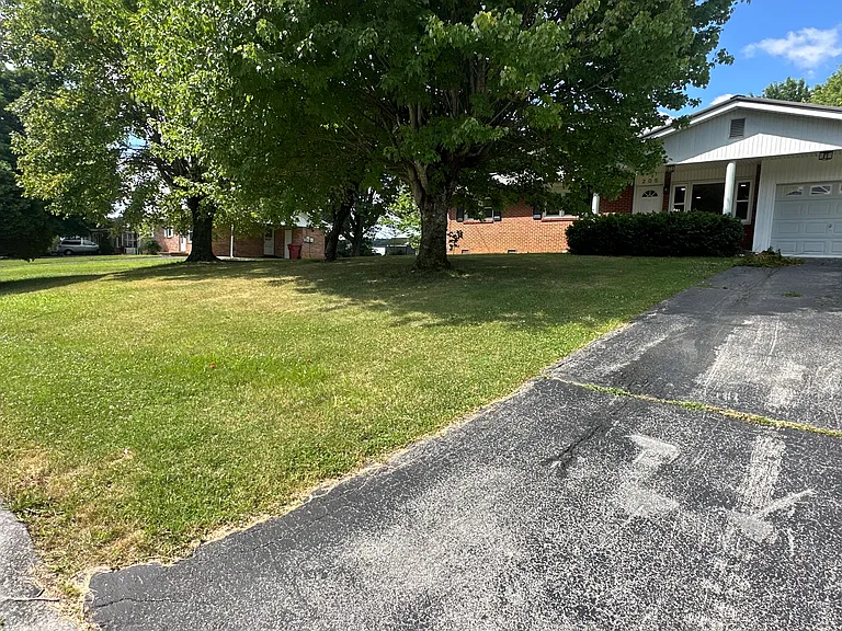 205 Meridale Dr — Photo 21