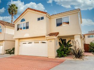 283 Carefree Ln, Costa Mesa, CA 92627