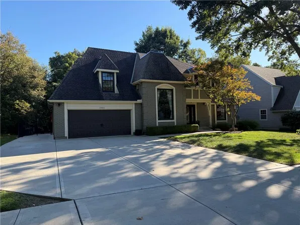 13011 W 83rd Ter, Lenexa, KS 66215