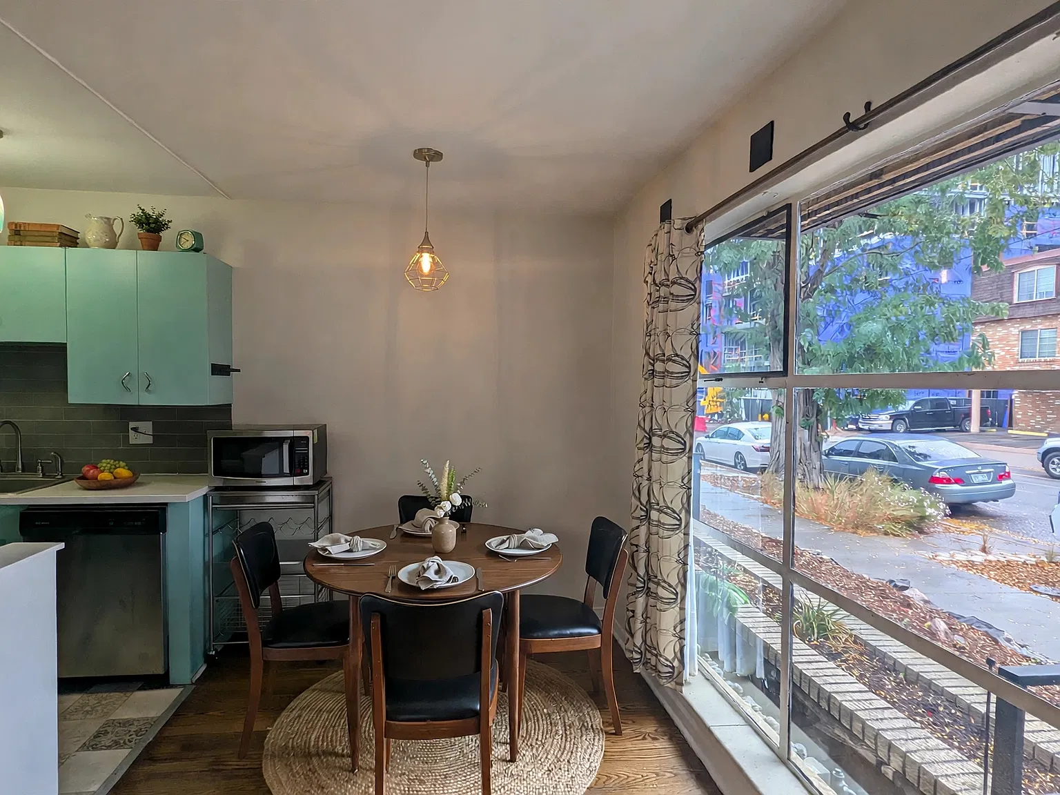 39 N Emerson St — Photo 4